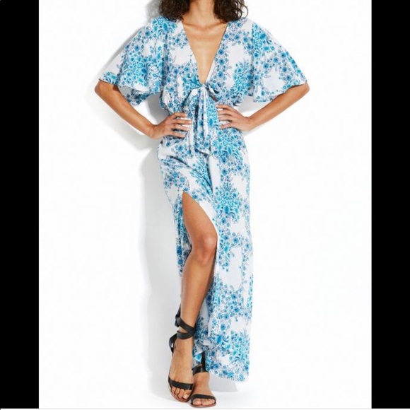 Seafolly Dresses & Skirts - NWT Seafolly blue floral maxi